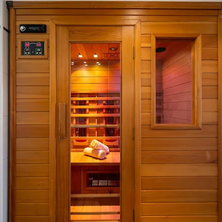 Eh Apartments Uranus Mit Privater Sauna Flims Exterior photo